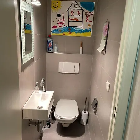 Bristol Palace Seaview 7e Verdieping, 30 Meter 아파트 *