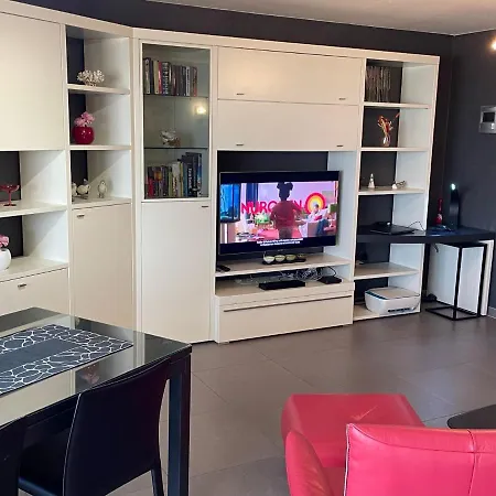 Bristol Palace Seaview 7e Verdieping, 30 Meter Апартаменты