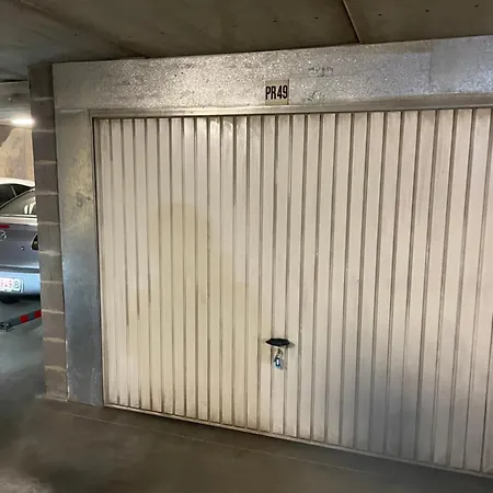 Bristol Palace Seaview 7e Verdieping, 30 Meter